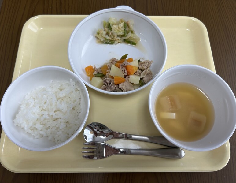 給食
